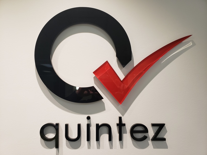 quintez logo