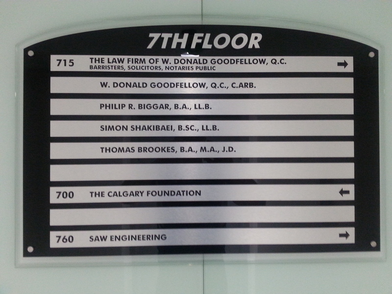 7th floor sign