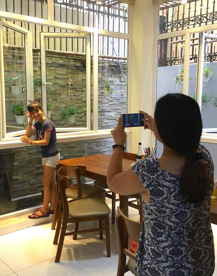 Không gian lịch sự,