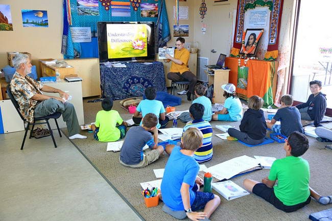 SRF Summer Day Program storytelling