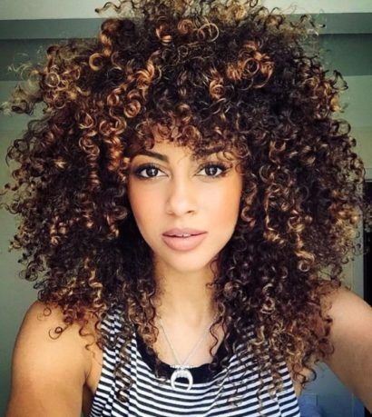 Do Your Curls Need A Moisturizing Or A Sealing Oil? | CurlyHair.com