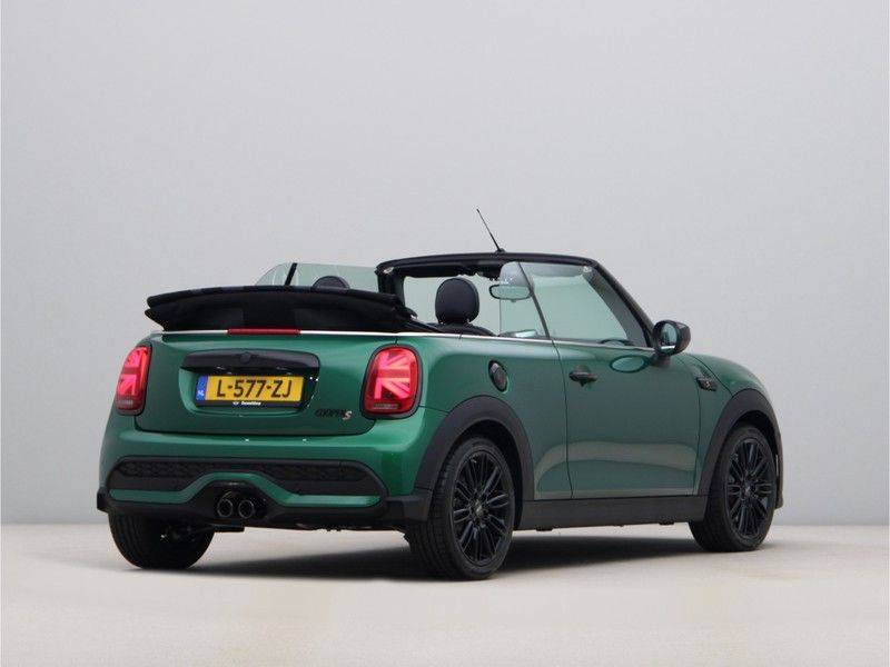 MINI Cabrio Cooper S MINI Yours Aut. afbeelding 9