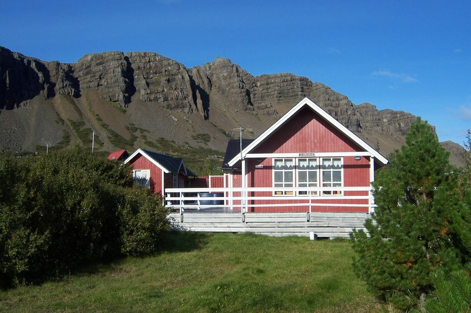 Das Ferienhaus vor dem Berg