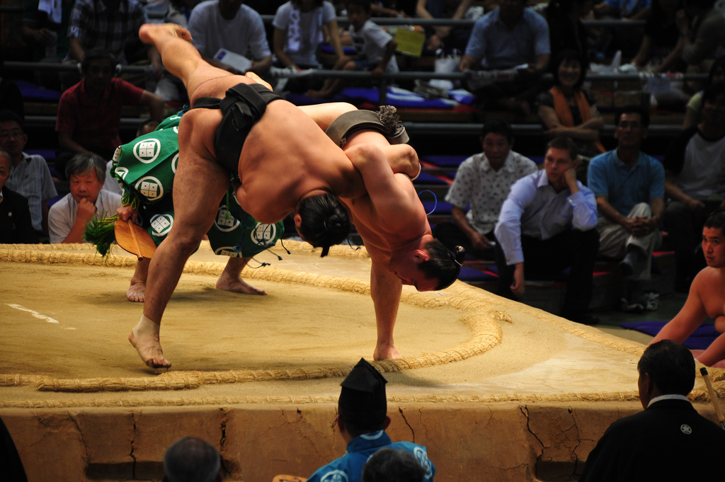 Sumo tipping point