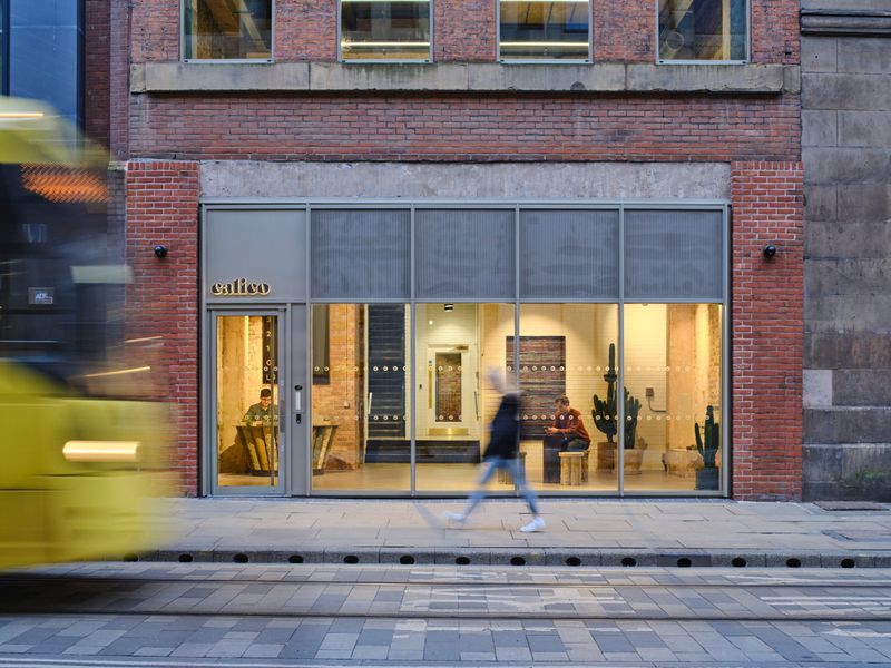 Hawkins Brown-Calico building at 53-55 Mosley Street in Manchester-Exterior shop front