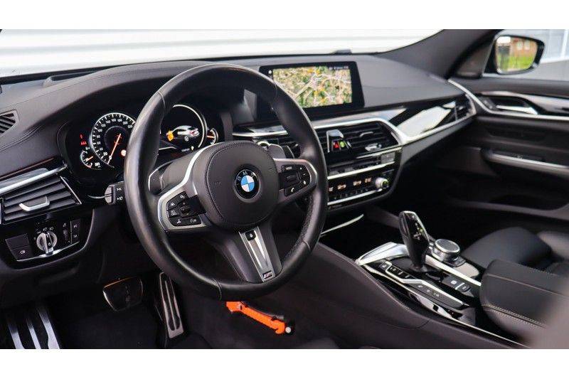 BMW 6 Serie Gran Turismo 640i xDrive High Executive M-Sport Harman/Kardon, Panoramadak, Soft-Close afbeelding 6