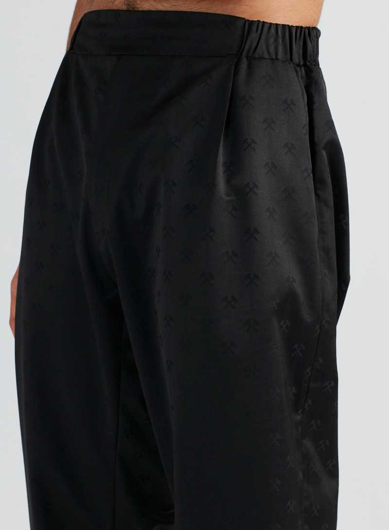 Sigrid Tailored Trousers Hammer Jacquard Black, detail view. GmbH AW22 collection.
