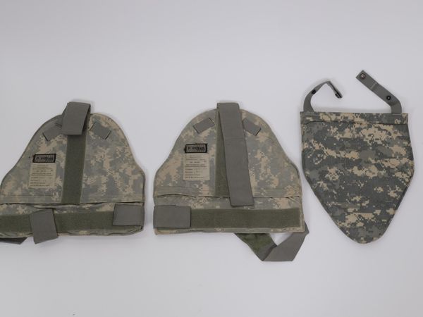 27.5 Kg. US-Armeeuniform mit Zubehör
