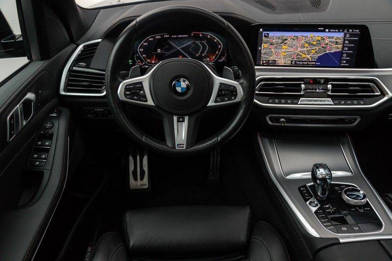 BMW X5 M50i xDrive 530pk Panoramadak VirtualCockpit ShadowLine Sportleder+Memory Head-Up Hifi AmbientLight Sportuitlaat Camera ParkAssist Pdc afbeelding 3