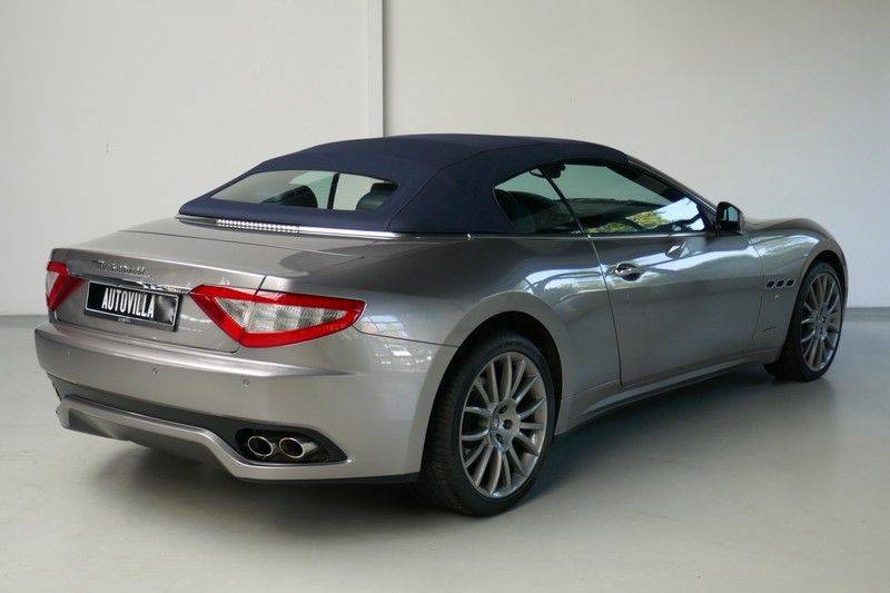 Maserati GranCabrio 4.7 afbeelding 9