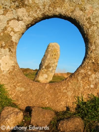 maen a tol holed stone