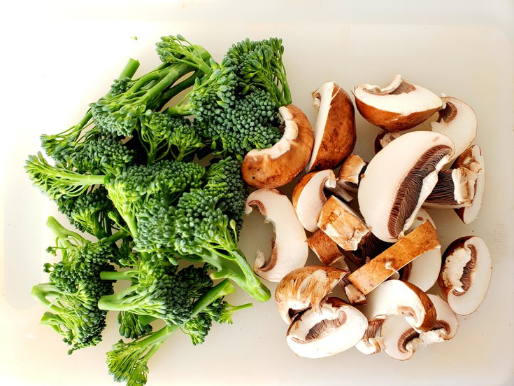 Balsamic Broccolini Mushrooms