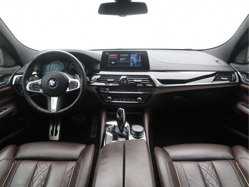 BMW 6 Serie Gran Turismo 640i High Executive M-Sport afbeelding 13