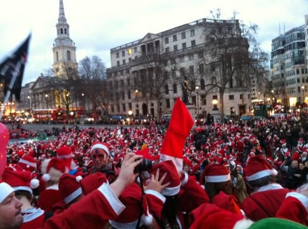 oh my god twitter doesn’t include alt text from images in their API