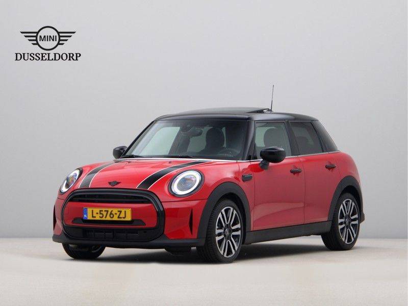 MINI 5-deurs Cooper MINI Yours Aut. afbeelding 1