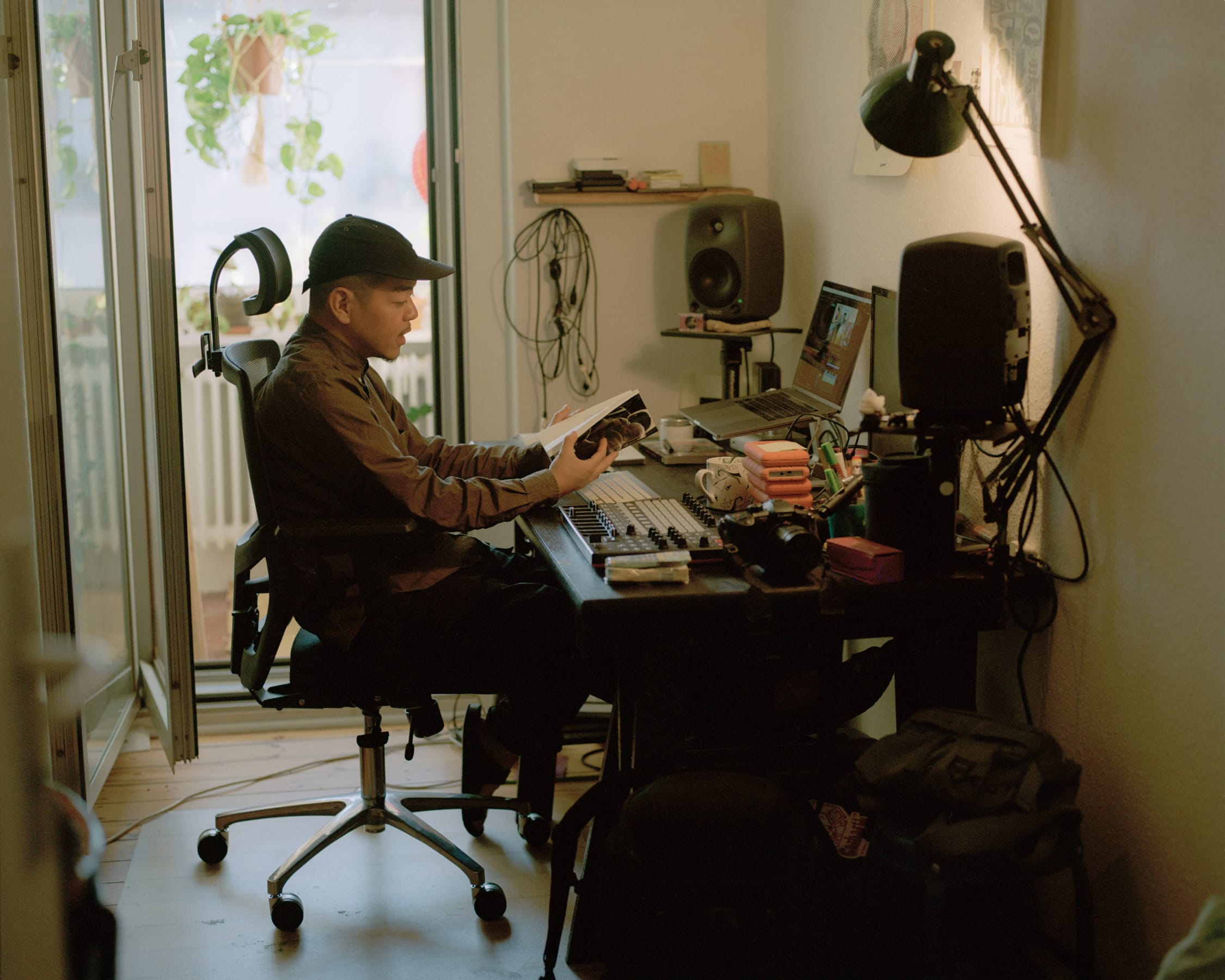At Home – Hiroo Tanaka