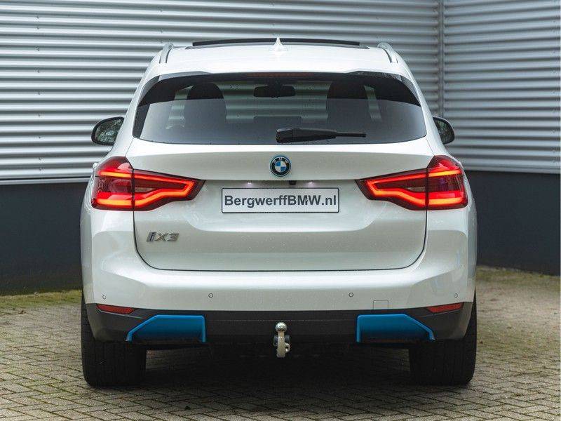 BMW iX3 High Executive - Trekhaak - Direct Beschikbaar! afbeelding 6