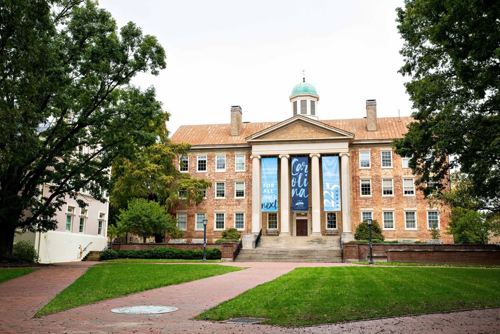 unc-chapel-hill-online-degree-program-partnership-2u