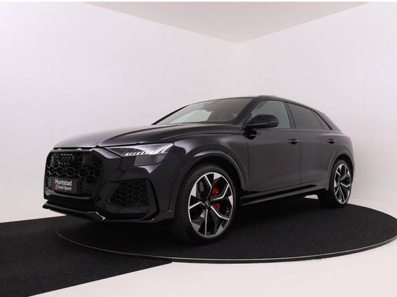 Audi RSQ8 4.0 TFSI 600 pk RS Q8 quattro | Pano.Dak | Carbon | Trekhaak | Keyless-Entry | 360Camera | B&O Sound | Alcantara |