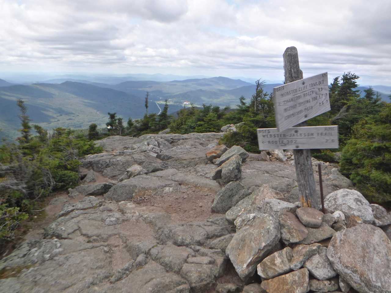 AT 2017: Day 144, Crawford Notch to Nauman Tentsite | Hike with Gravity