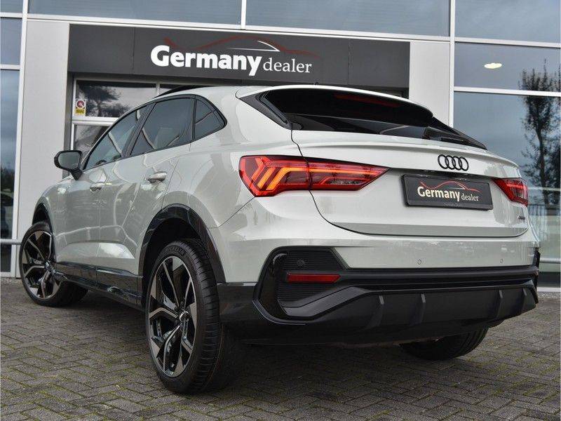 Audi Q3 Sportback 40TFSI Quattro S-Line Black Optic M-LED Pano Virtual 20-Inch 360Camera Tausilver! afbeelding 8