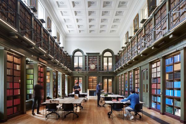 Library ay the Royal College of Surgeons