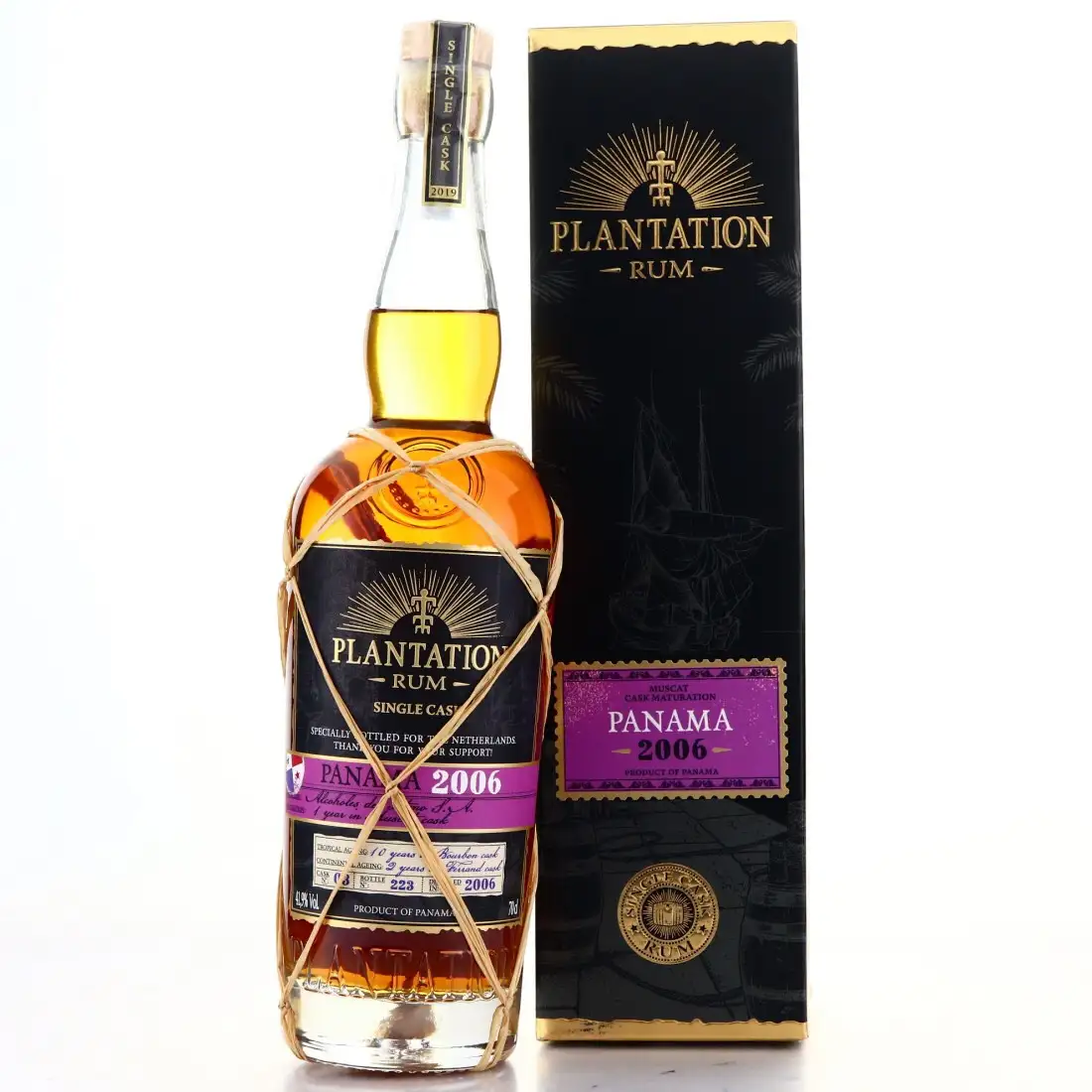 Image of the front of the bottle of the rum Plantation Single Cask (Bottled for the Netherlands)
