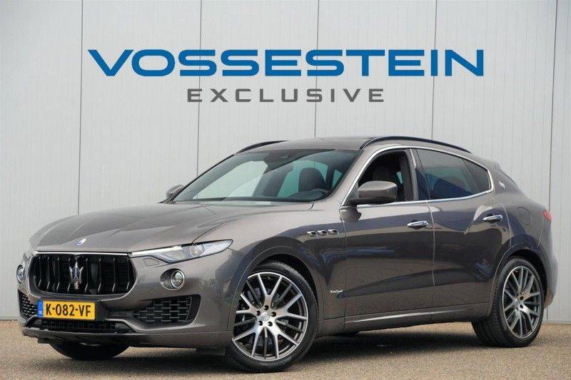 Maserati Levante 3.0 V6 S AWD / 430 pk / Leder / Navigatie / Panodak / 360 camera / Luchtvering / Compleet! afbeelding 8