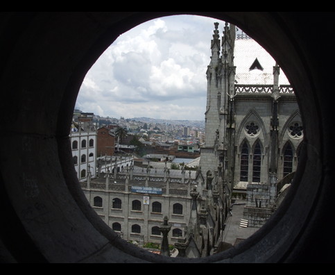 Ecuador Quito Basilica 7