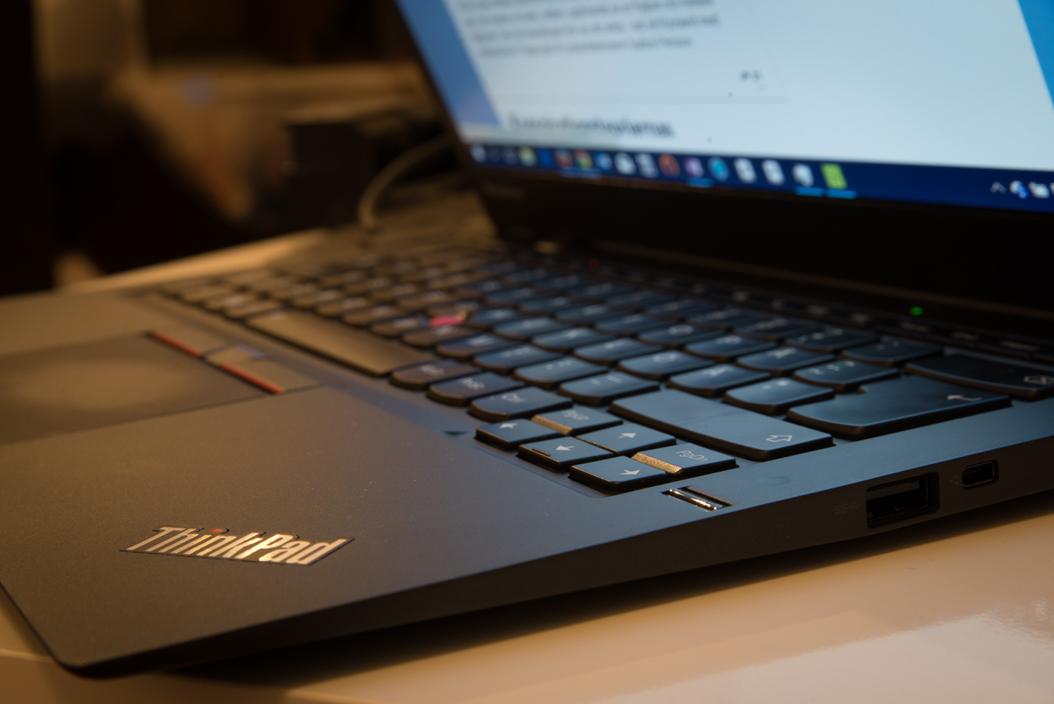 Lenovo X1 Carbon