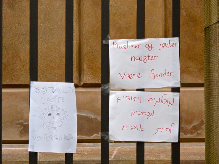 oh my god twitter doesn’t include alt text from images in their API