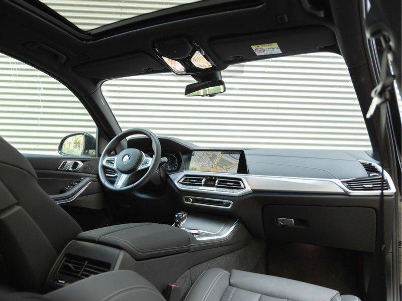 BMW X5 xDrive45e High Executive - M-Sport - Panorama - ACC - Harman Kardon afbeelding 3