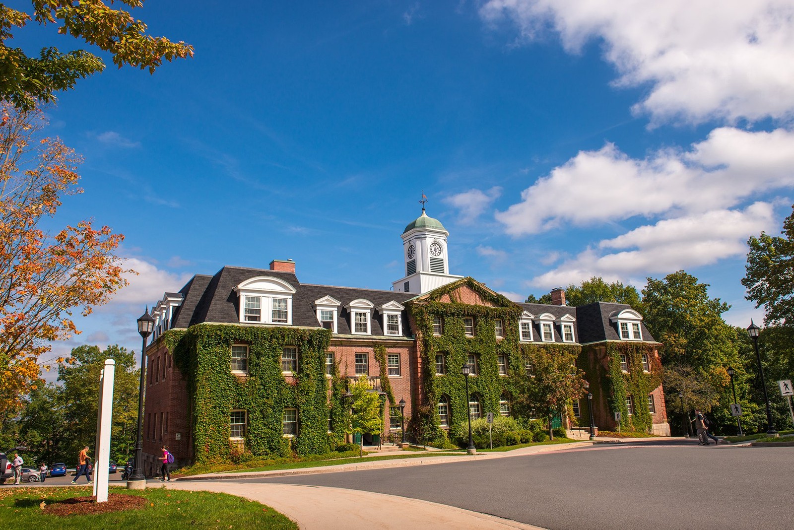 University of New Brunswick Education Partnership 2U