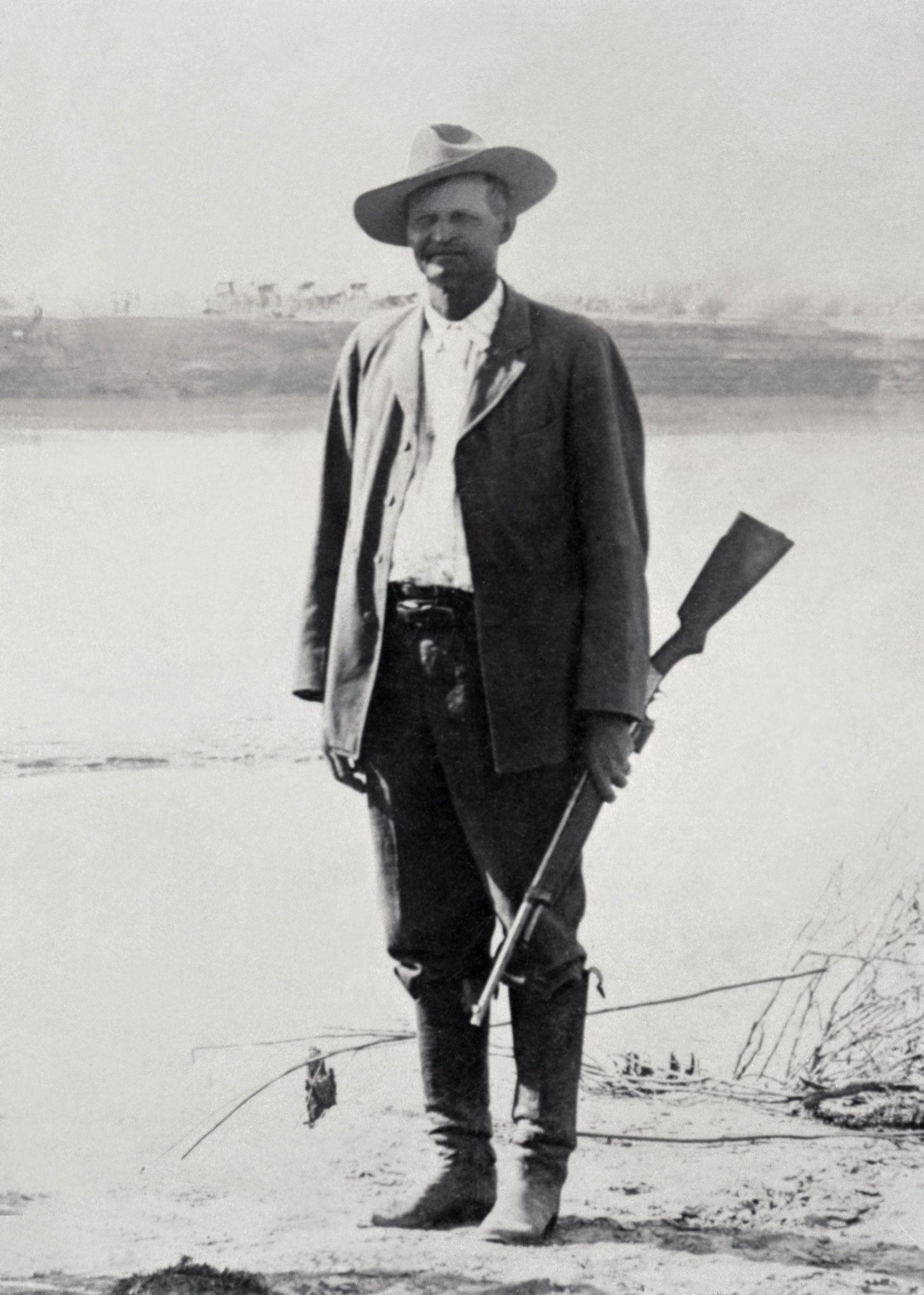 Tom’s brother Dudley on patrol by the Rio Grande