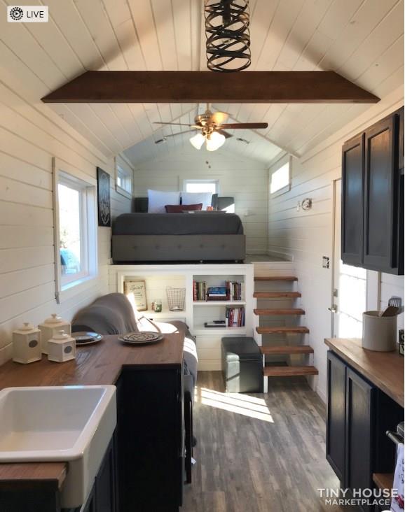 Gooseneck Tiny Homes Guide (Includes Photos & Videos) | Super Tiny Homes