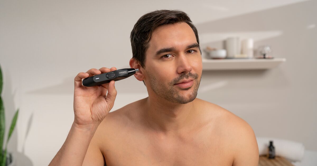 Ear Hair Removal How To Remove Ear Hair (Updated 2022) MANSCAPED™ Blog