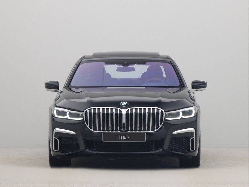 BMW 7 Serie 740i High Executive afbeelding 6