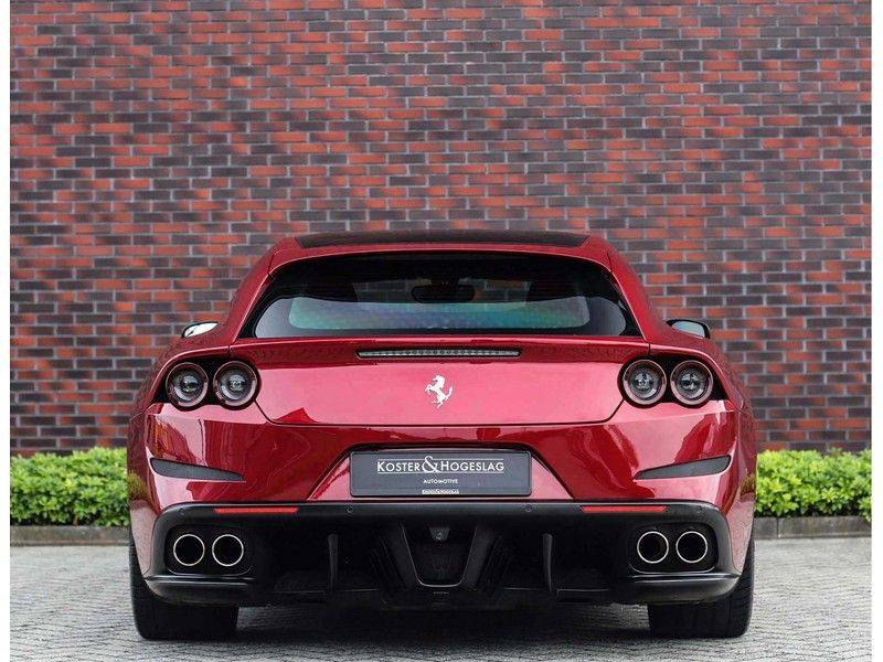 Ferrari GTC4 6.3 V12 Lusso *Panoramadak*passagiers display* afbeelding 24