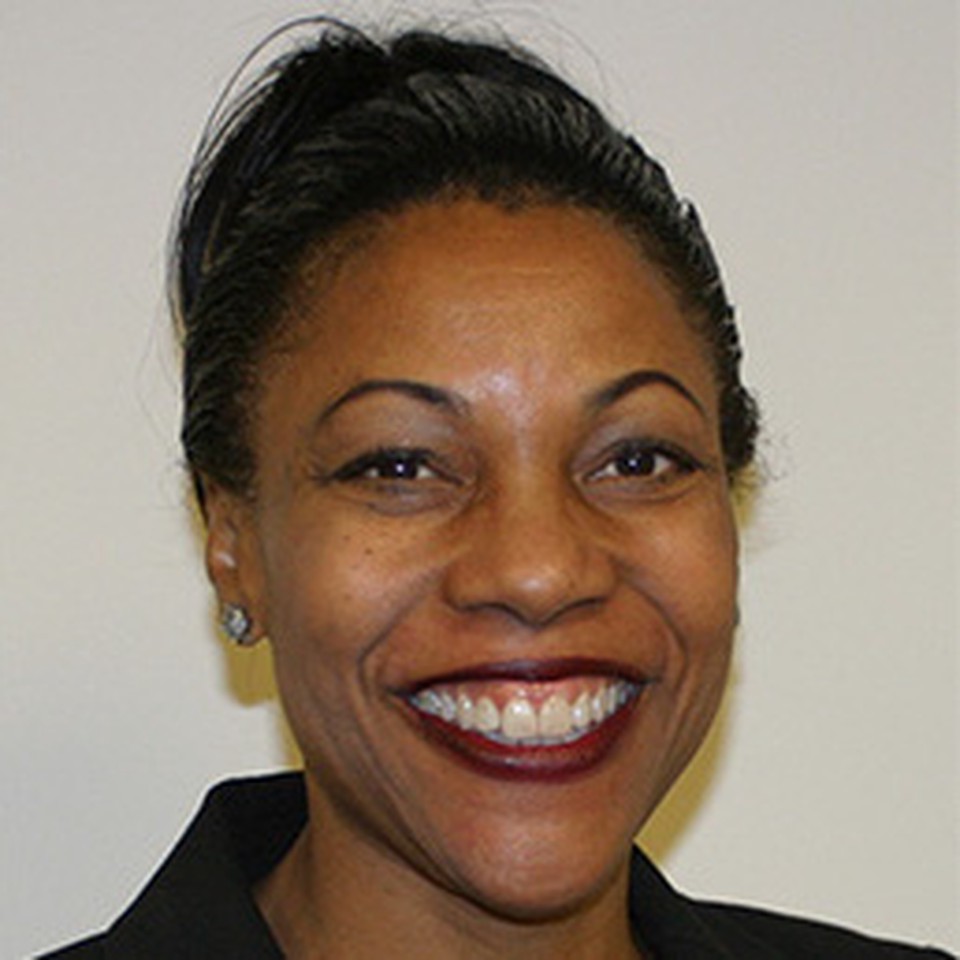 Traci Dennis
