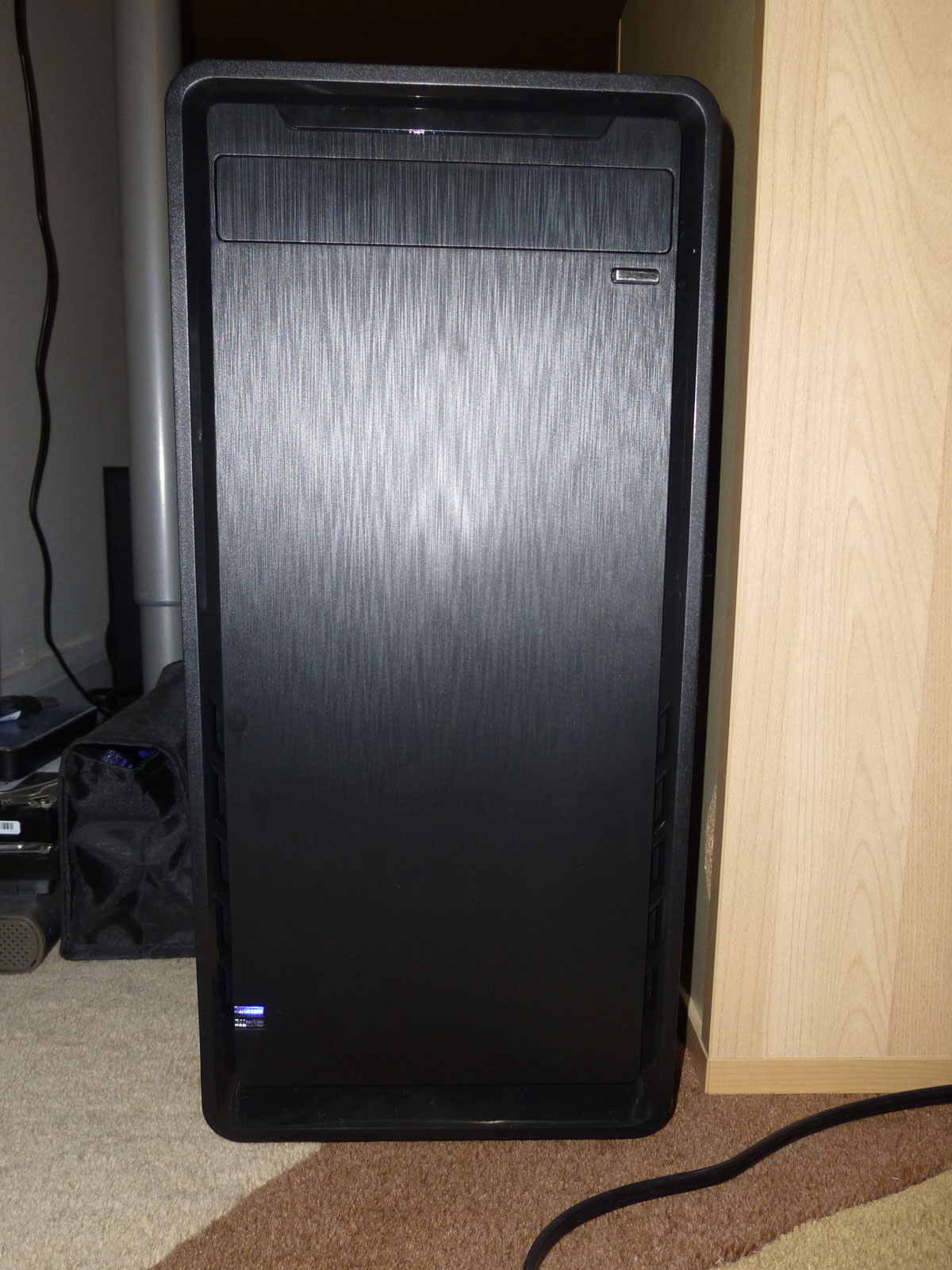 Assembled server - front view