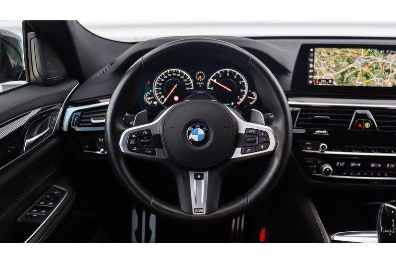 BMW 6 Serie Gran Turismo 640i xDrive High Executive M-Sport Harman/Kardon, Panoramadak, Soft-Close afbeelding 5