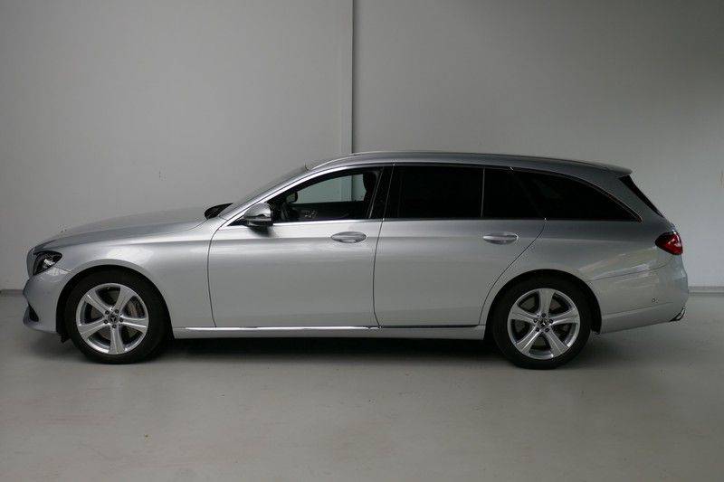 Mercedes-Benz E-Klasse Estate 400 4MATIC afbeelding 8