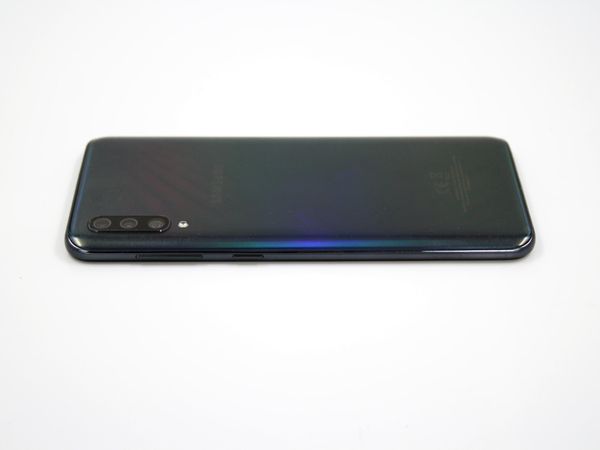SAMSUNG Galaxy A50 