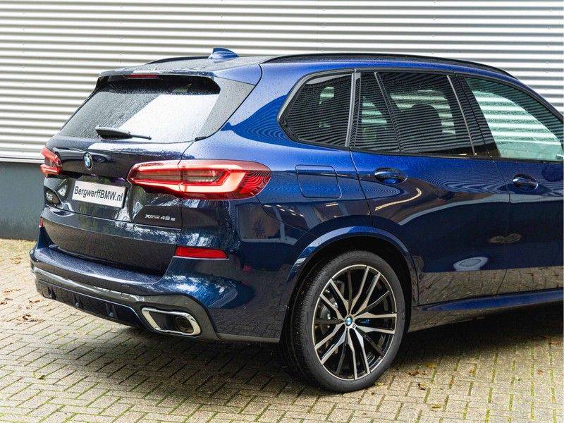 BMW X5 xDrive45e M-Sport - Panorama - Harman Kardon - Camera afbeelding 10