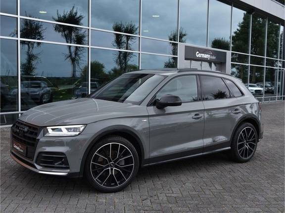 Audi Q5 2.0TFSI 252pk Quattro S-Line Lucht Black Edition Quantum! RS-Zetels Carbon Pano 360Camera 20-Inch