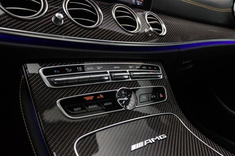 Mercedes-Benz E-Klasse E63s AMG EDITION 1 4Matic 612pk (MAGNO MAT) Panoramadak Distronic Nightpakket Schaalstoelen Burmester Carbon ComandOnline Keyless 20" Parktronic Pdc afbeelding 25