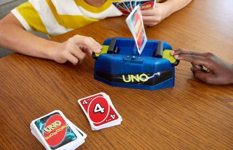Uno Showdown Supercharged Gameplay