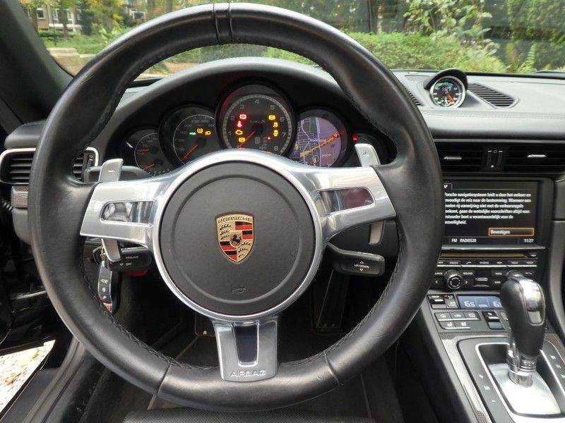 Porsche 911 991 Cabrio 3.8 Turbo S afbeelding 9