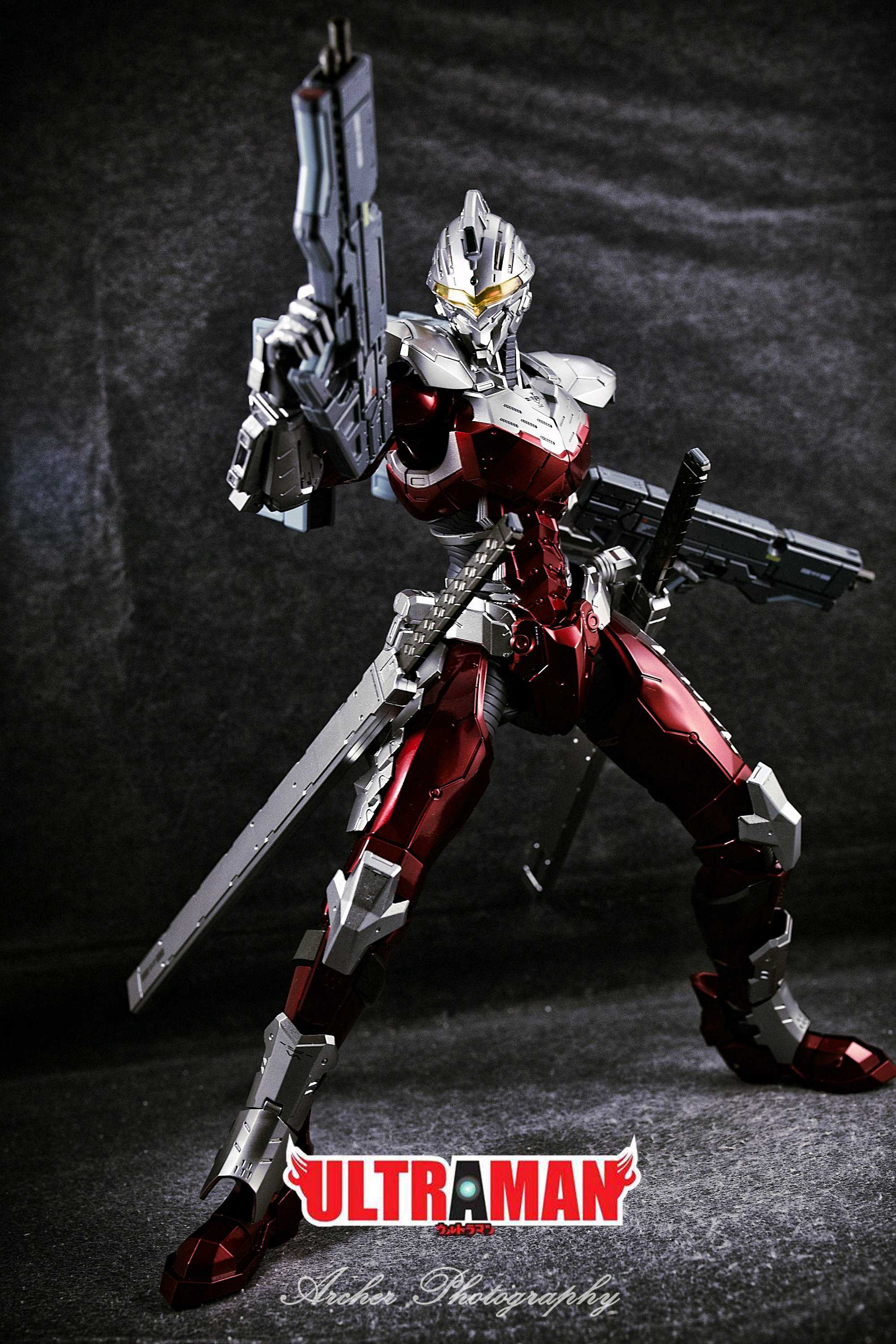 ULTRAMAN x SEVEN SUIT