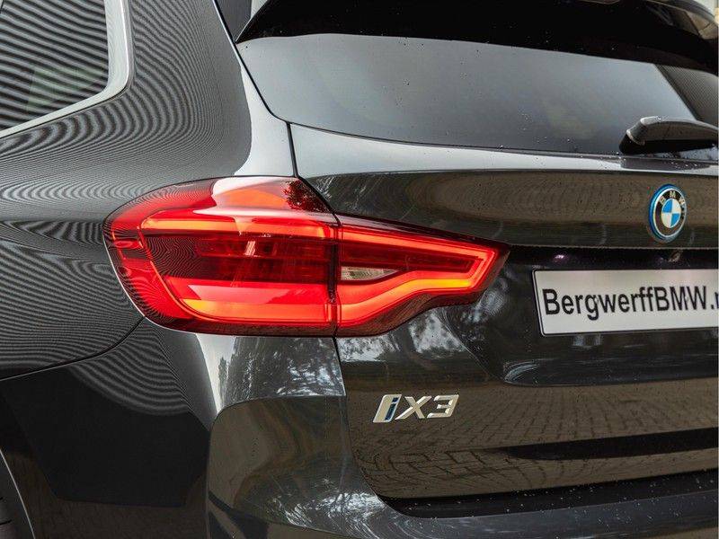 BMW iX3 High Executive - Trekhaak - Direct Beschikbaar! afbeelding 9